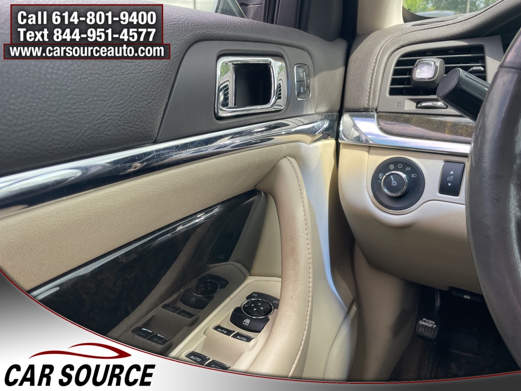 Vehicle image 15 of 25
