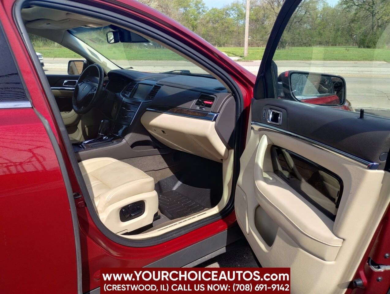Vehicle image 18 of 39