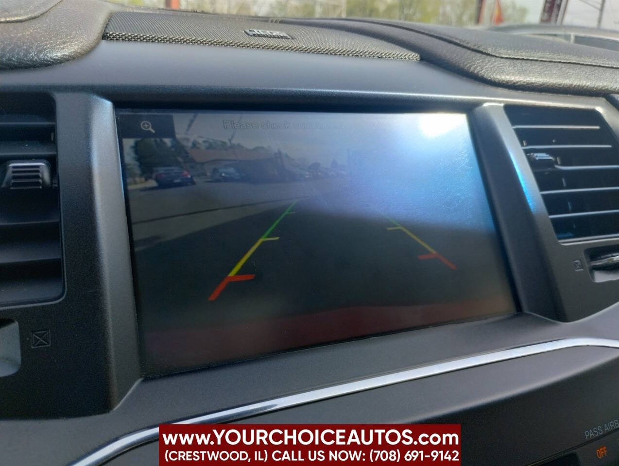 Vehicle image 22 of 39