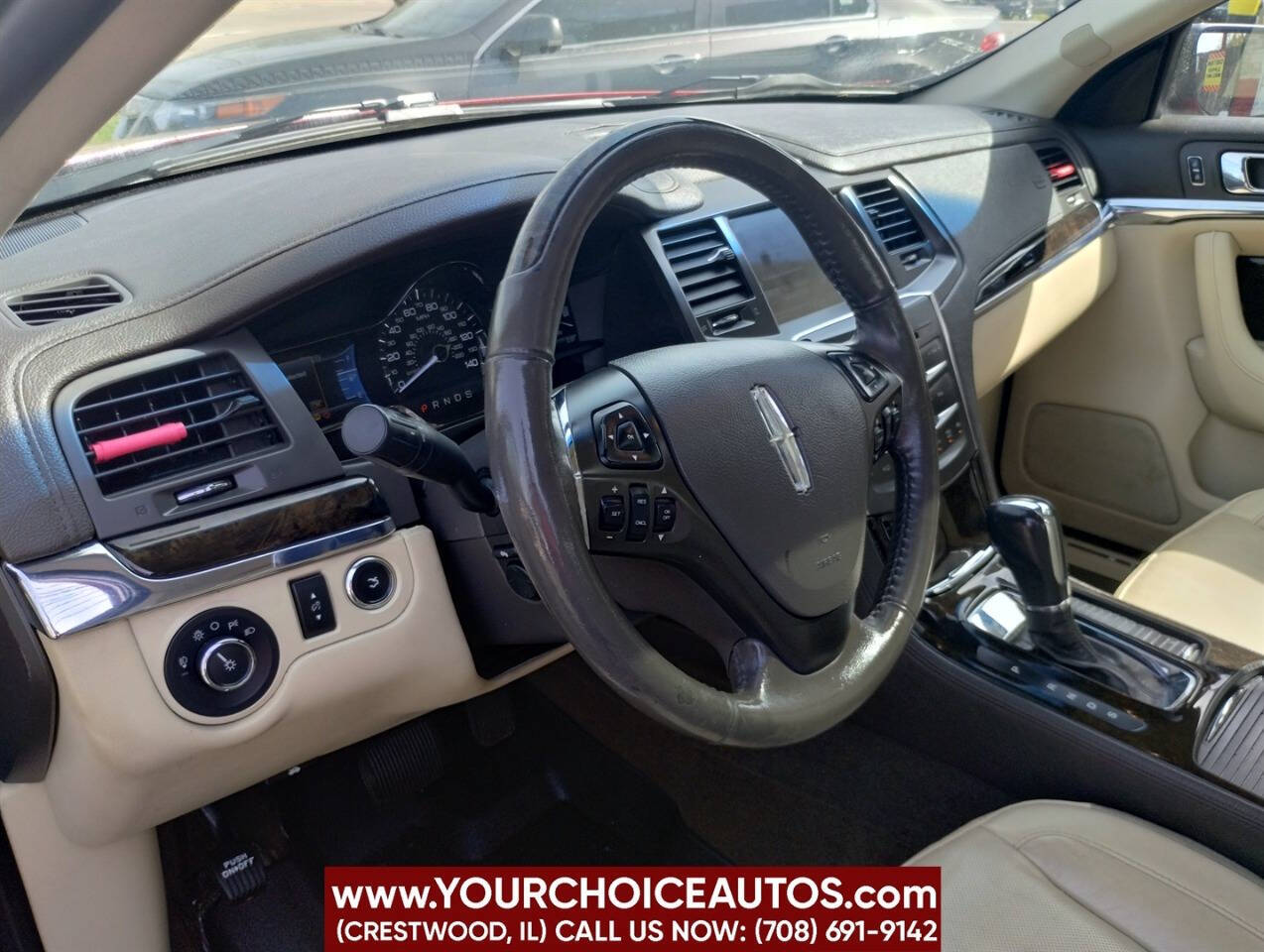 Vehicle image 17 of 39