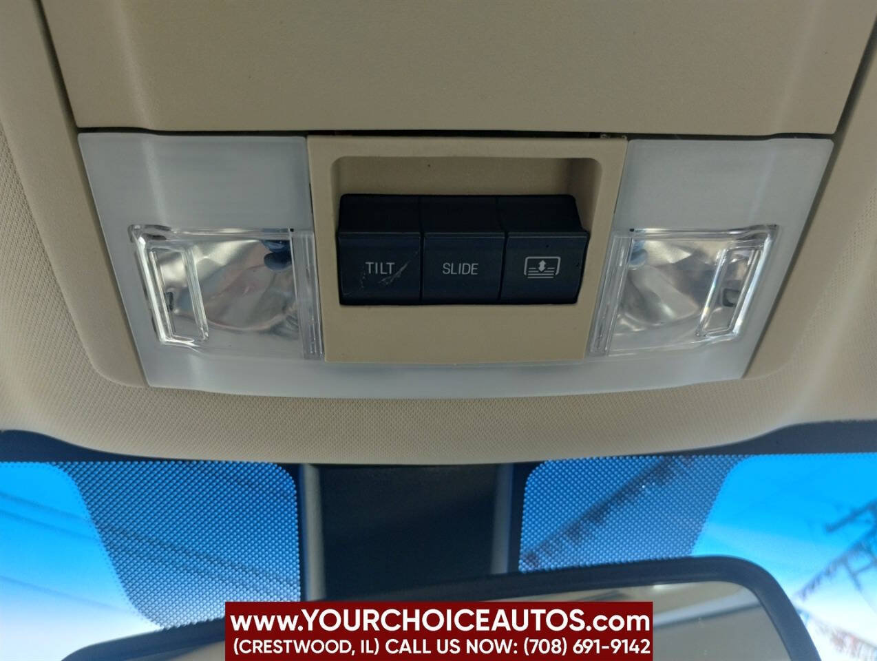 Vehicle image 27 of 39
