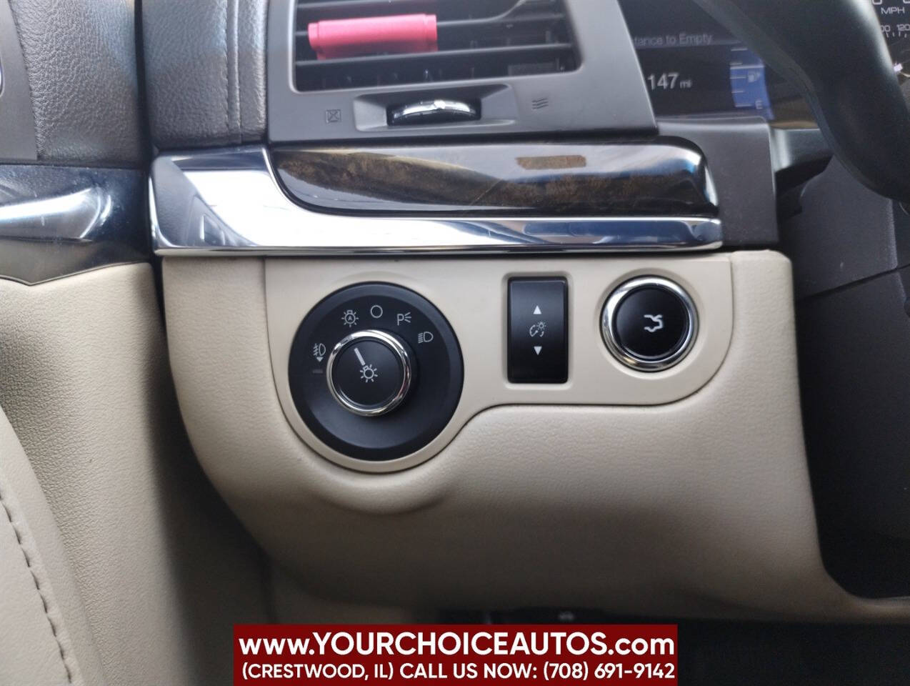 Vehicle image 35 of 39