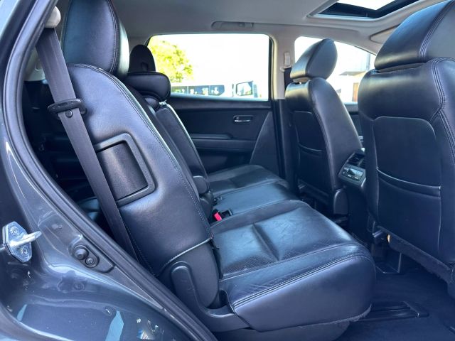 Vehicle image 24 of 48