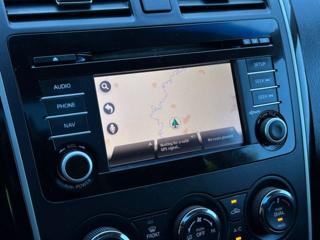 Vehicle image 36 of 48