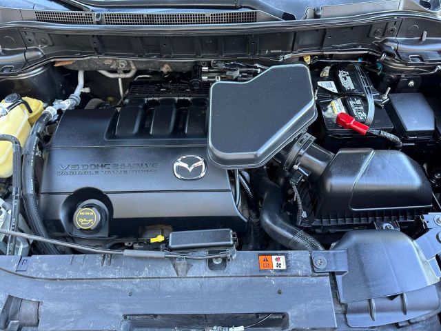 Vehicle image 46 of 48