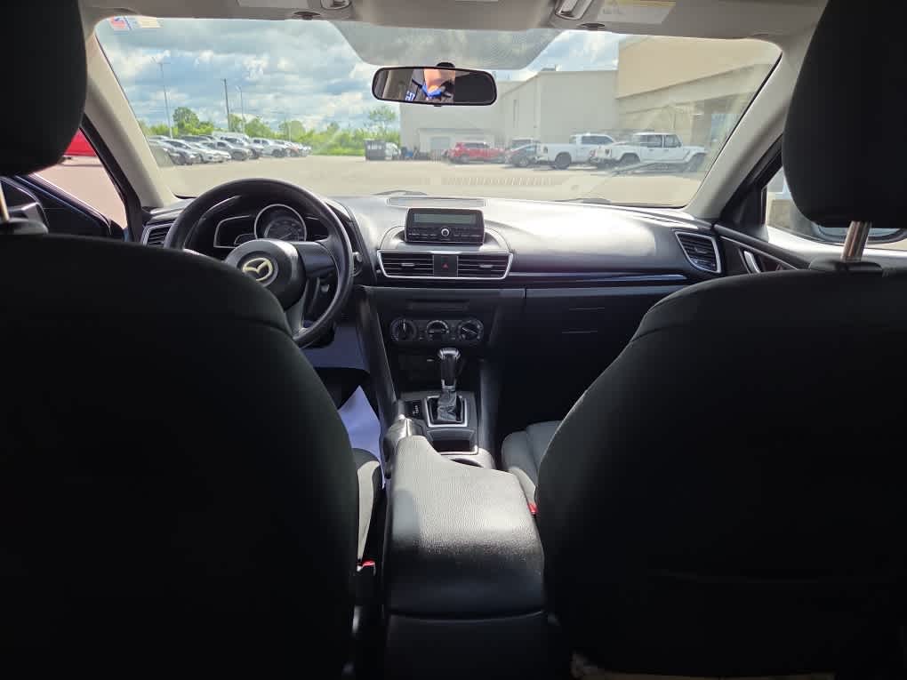 Vehicle image 16 of 16