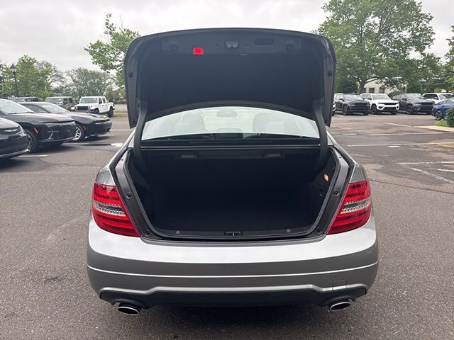Vehicle image 13 of 53