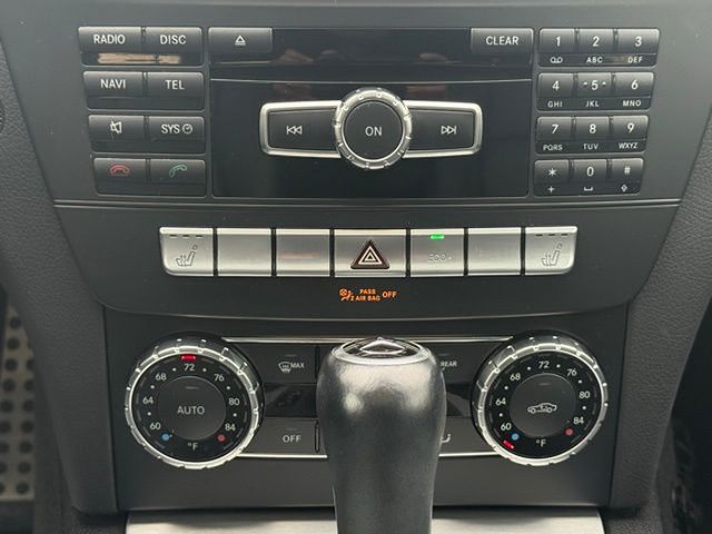Vehicle image 43 of 53