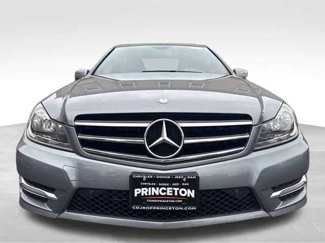 Vehicle image 3 of 53