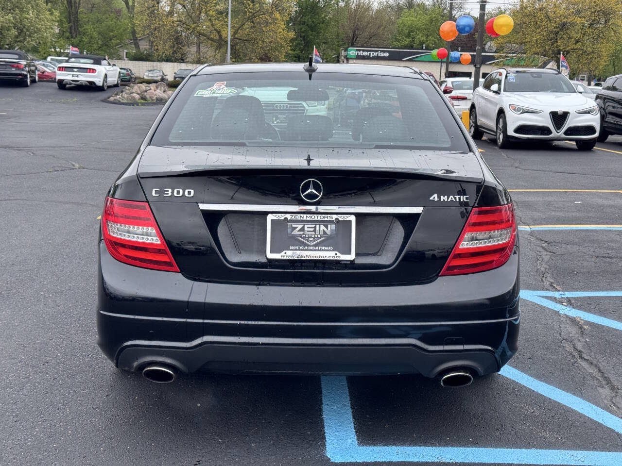 Vehicle image 5 of 31