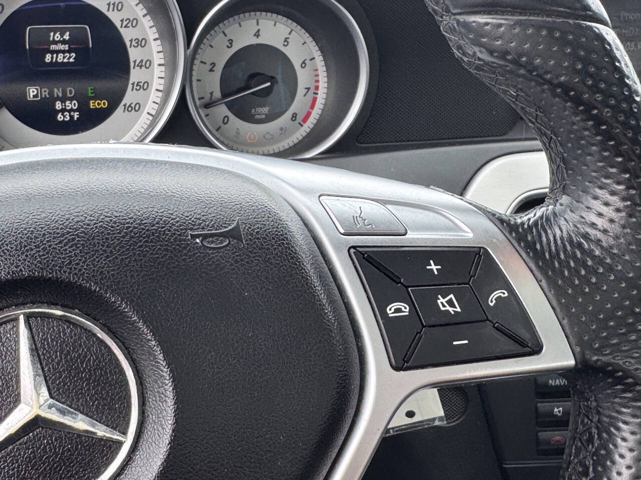 Vehicle image 20 of 31