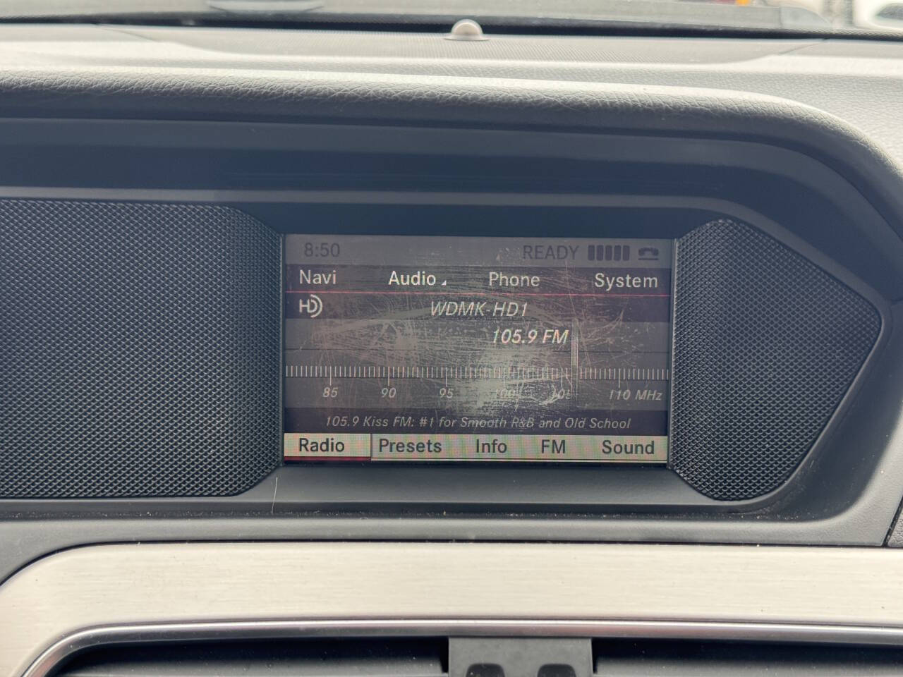Vehicle image 13 of 31