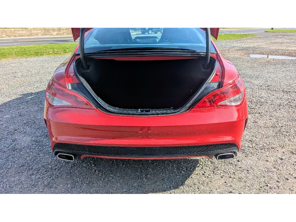 Vehicle image 13 of 29