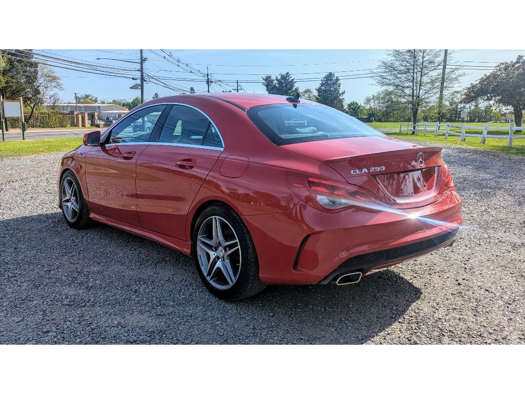 Vehicle image 7 of 29
