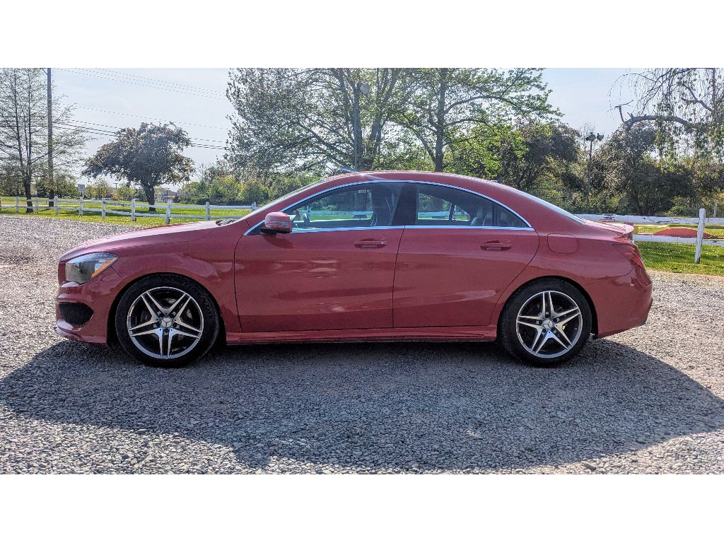 Vehicle image 8 of 29