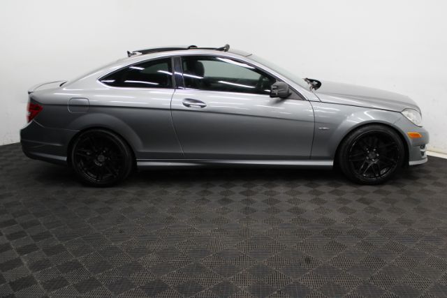 2014 Mercedes-Benz C-Class 250 Image 3 of 27