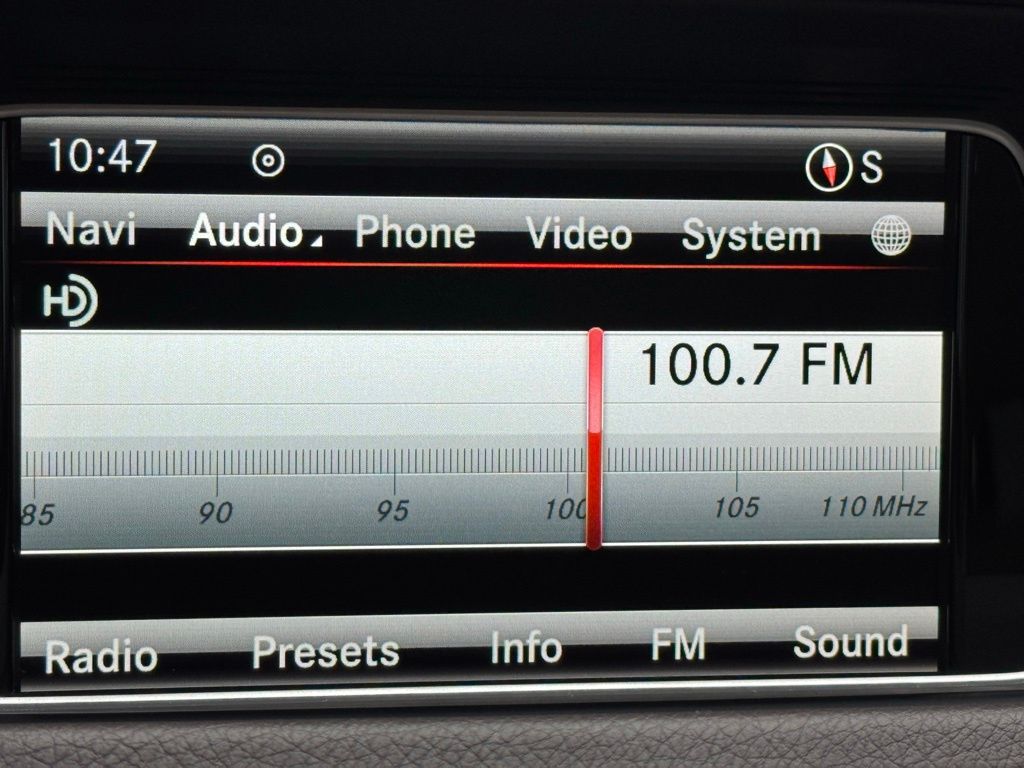 Vehicle image 30 of 39