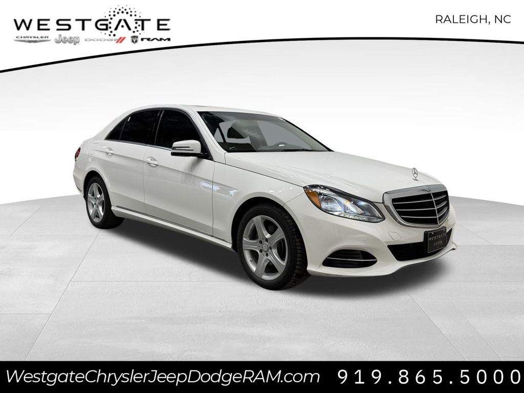 Vehicle image 3 of 39