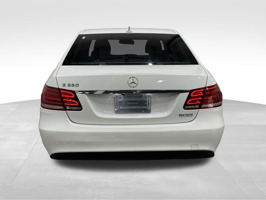 Vehicle image 6 of 39