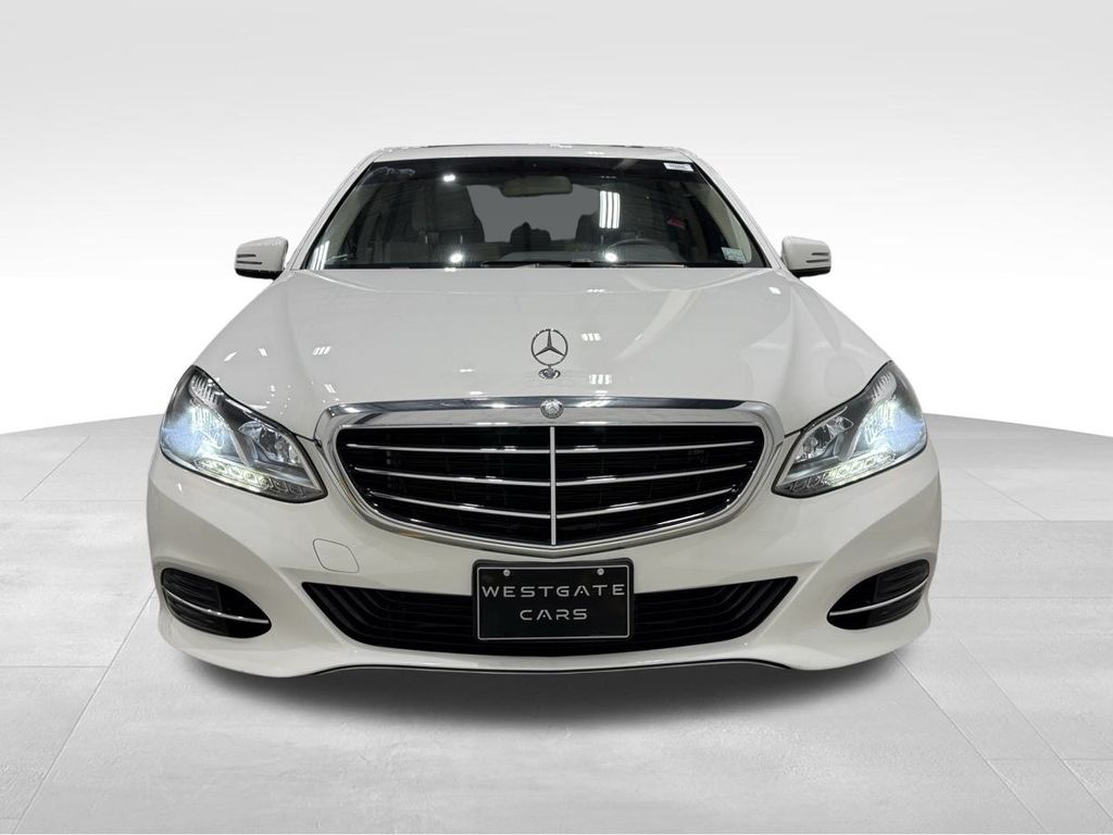 Vehicle image 2 of 39