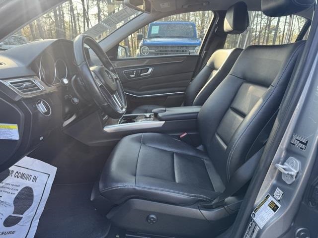 Vehicle image 18 of 41
