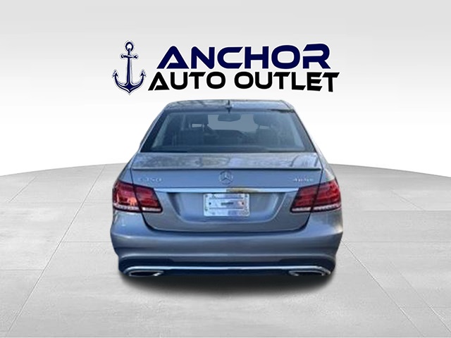 Vehicle image 6 of 41