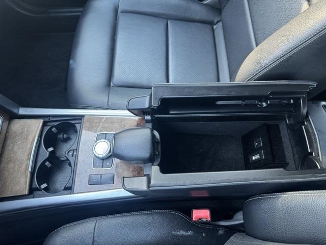 Vehicle image 36 of 41