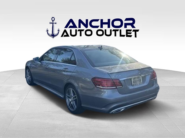 Vehicle image 8 of 41