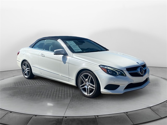 Vehicle image 2 of 41