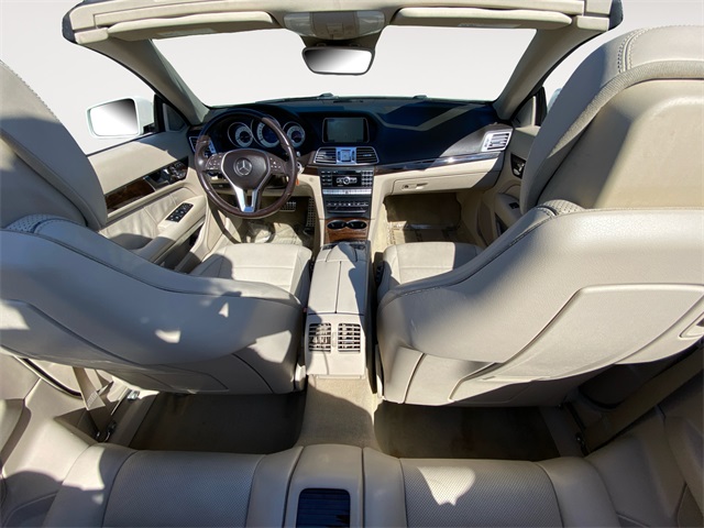 Vehicle image 21 of 41