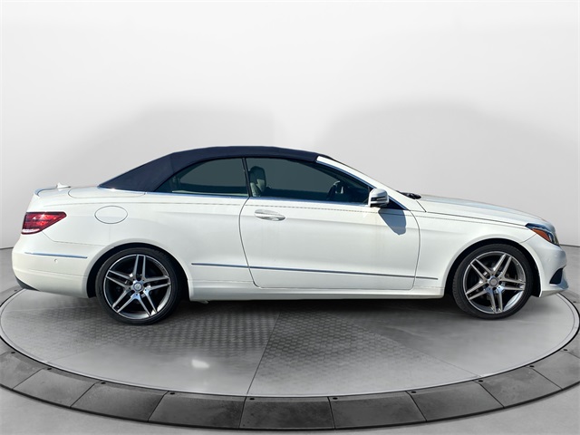 Vehicle image 4 of 41