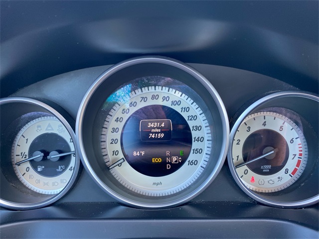Vehicle image 23 of 41