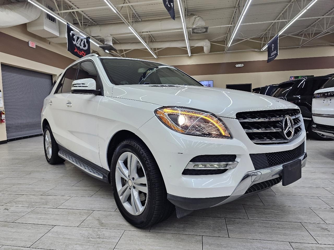 2014 Mercedes-Benz M-Class ML 350 Image 3 of 45