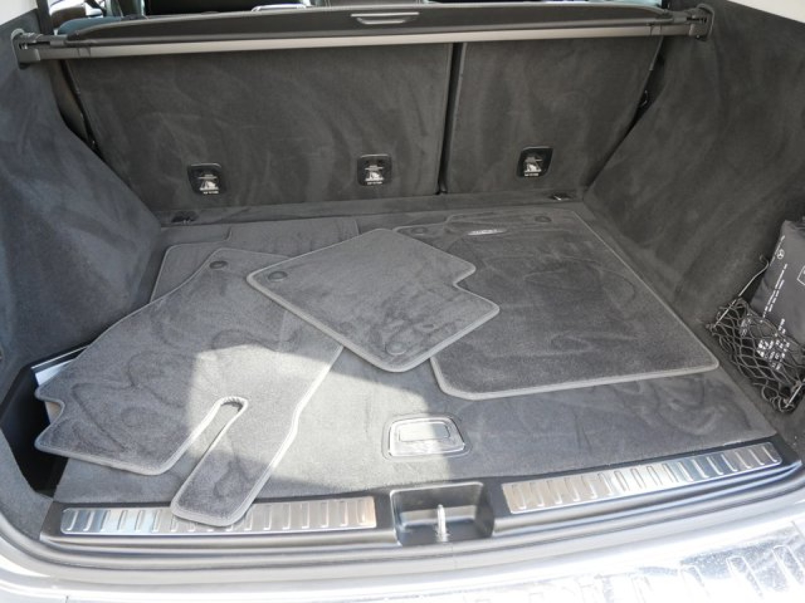 Vehicle image 7 of 27