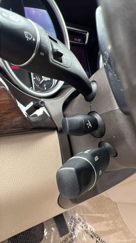 Vehicle image 16 of 42