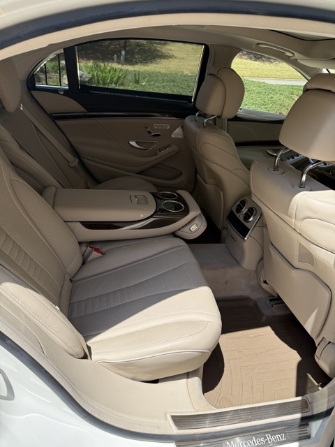 Vehicle image 14 of 15