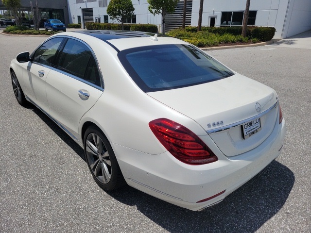 Vehicle image 6 of 15
