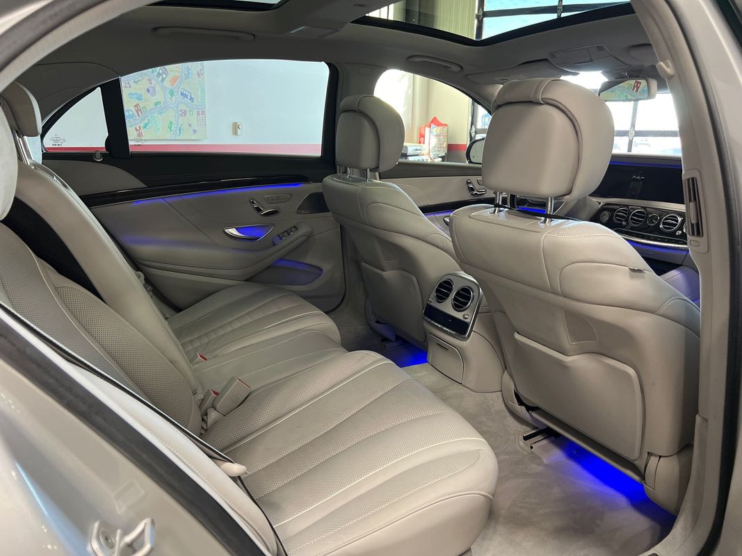 Vehicle image 106 of 115