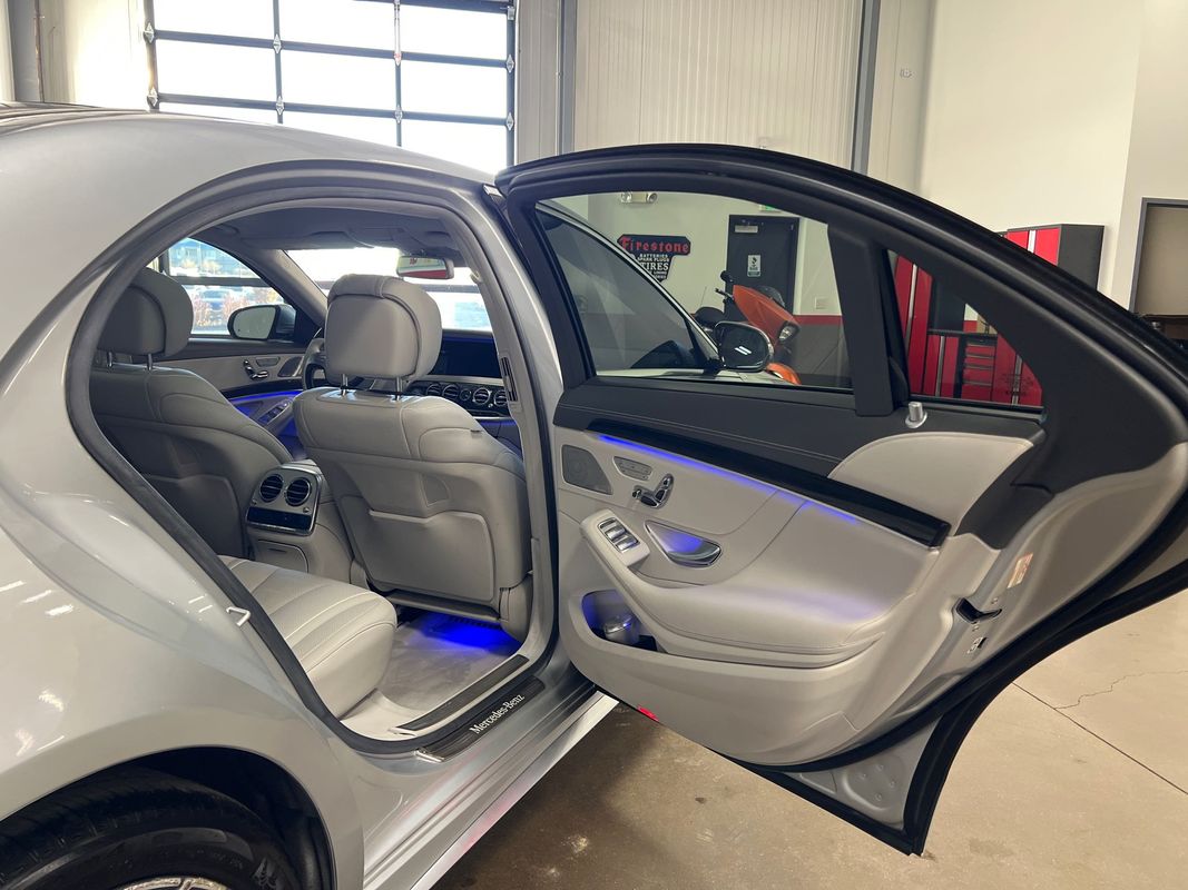 Vehicle image 104 of 115