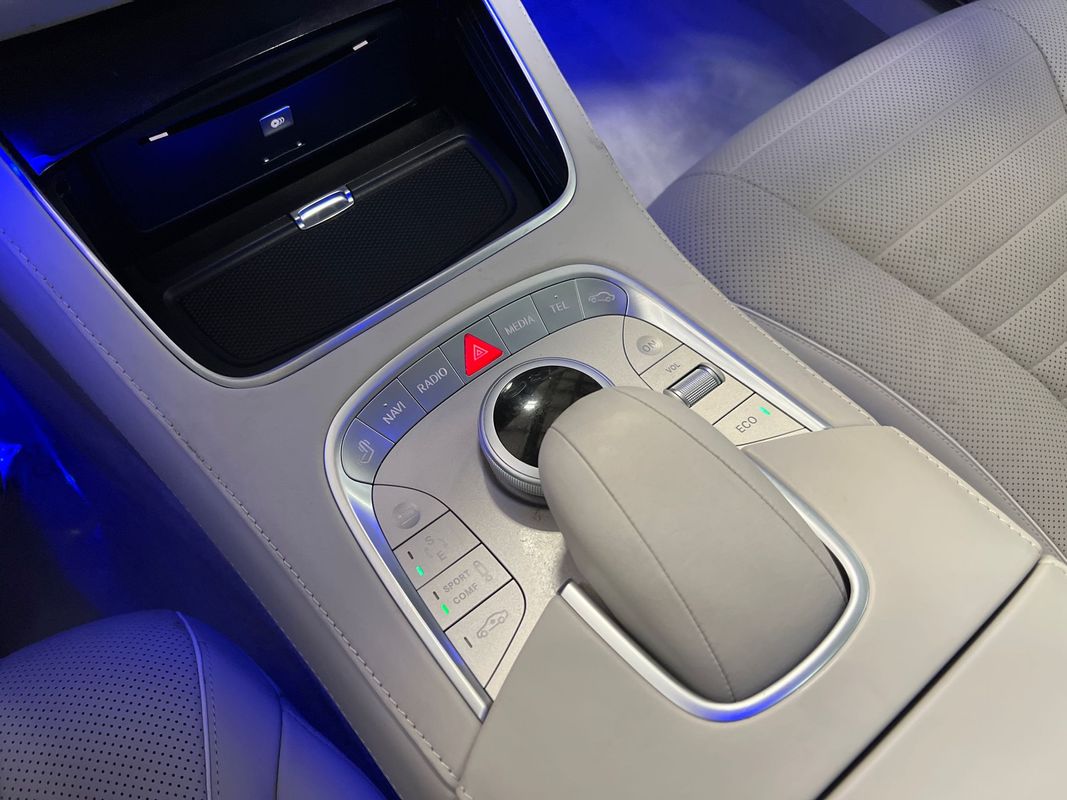 Vehicle image 92 of 115