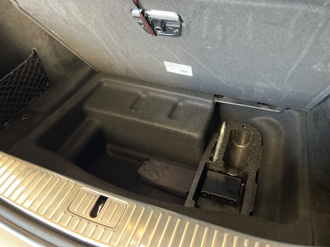 Vehicle image 54 of 115