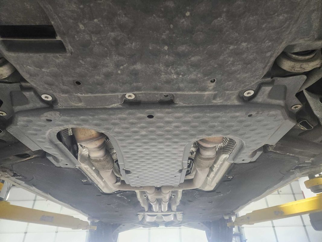 Vehicle image 36 of 115