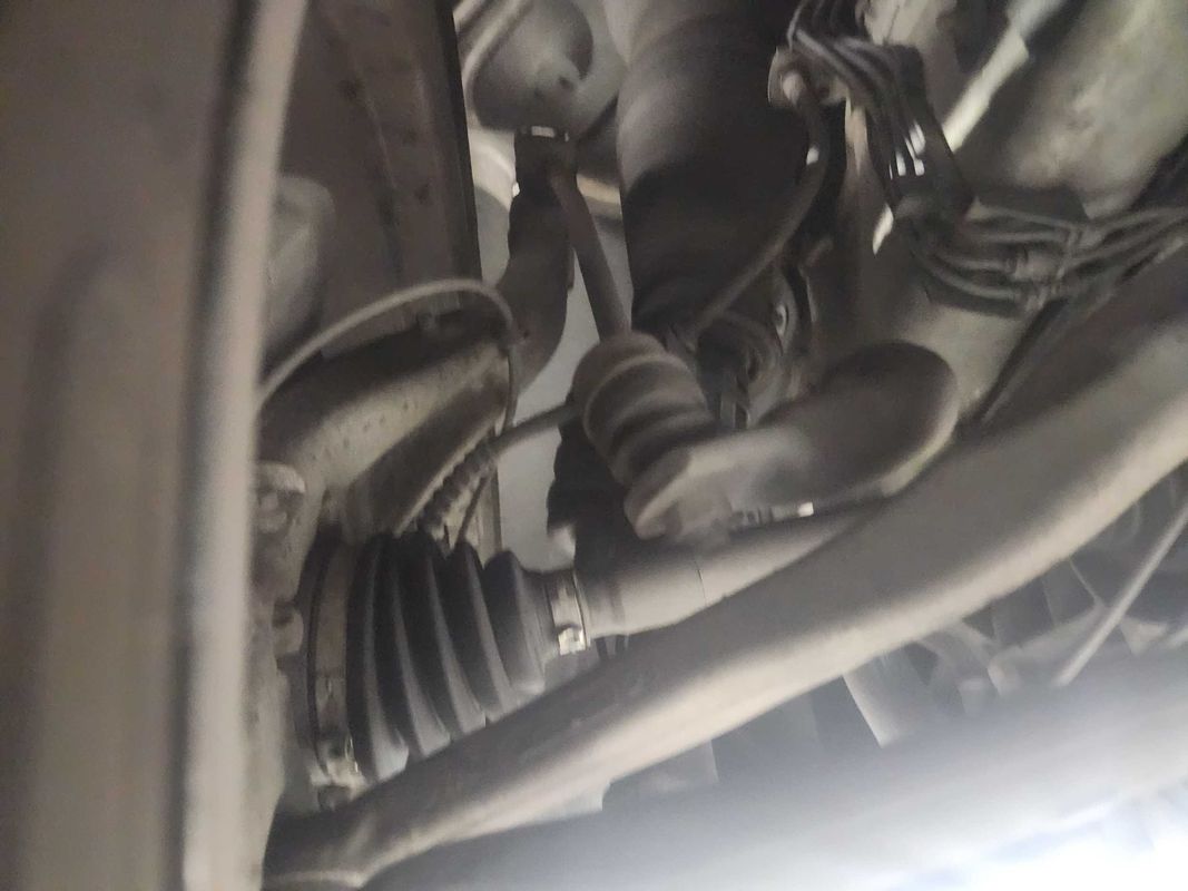Vehicle image 37 of 115