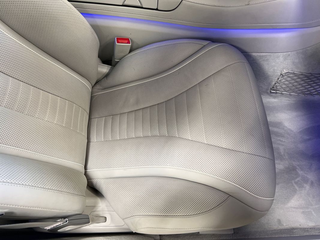 Vehicle image 101 of 115