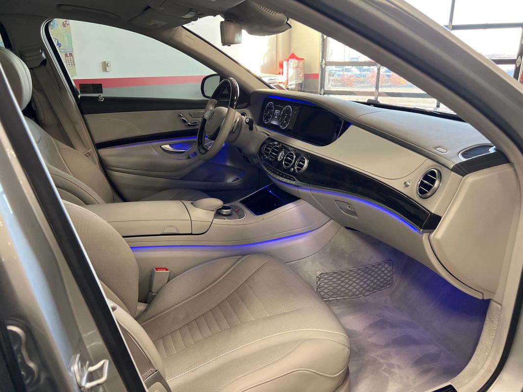 Vehicle image 100 of 115