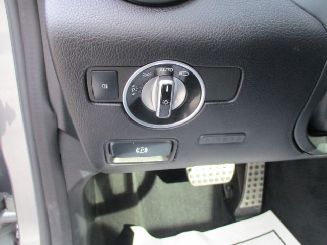 Vehicle image 20 of 36