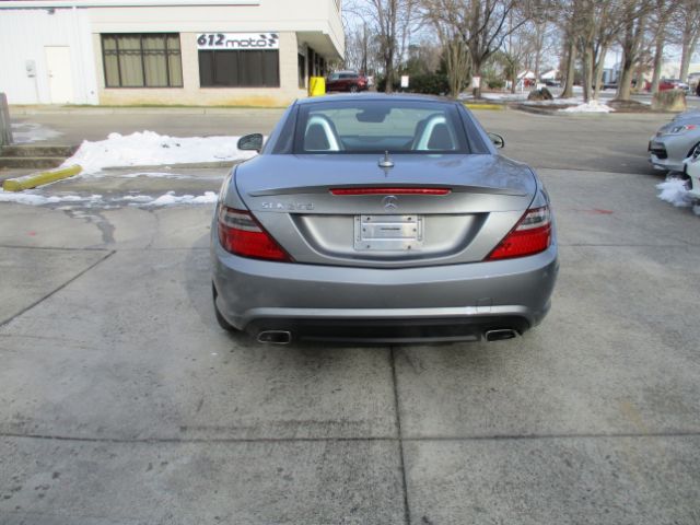 Vehicle image 6 of 36