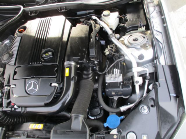 Vehicle image 35 of 36