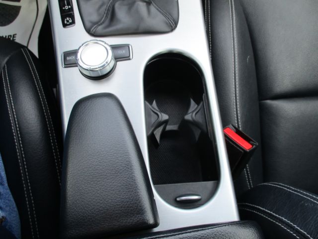 Vehicle image 29 of 36