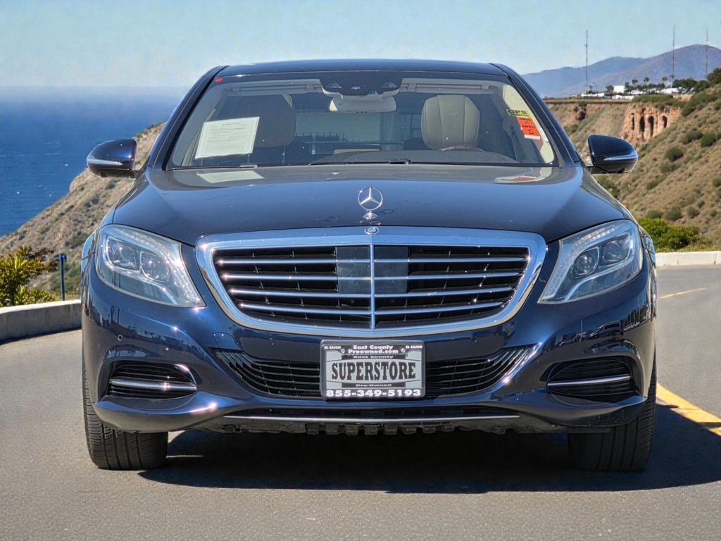 2014 Mercedes-Benz S-Class 550 Image 3 of 58